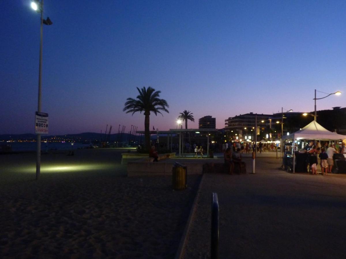 Logement calme proche mer, 4 personnes, St Aygulf Fréjus Extérieur photo