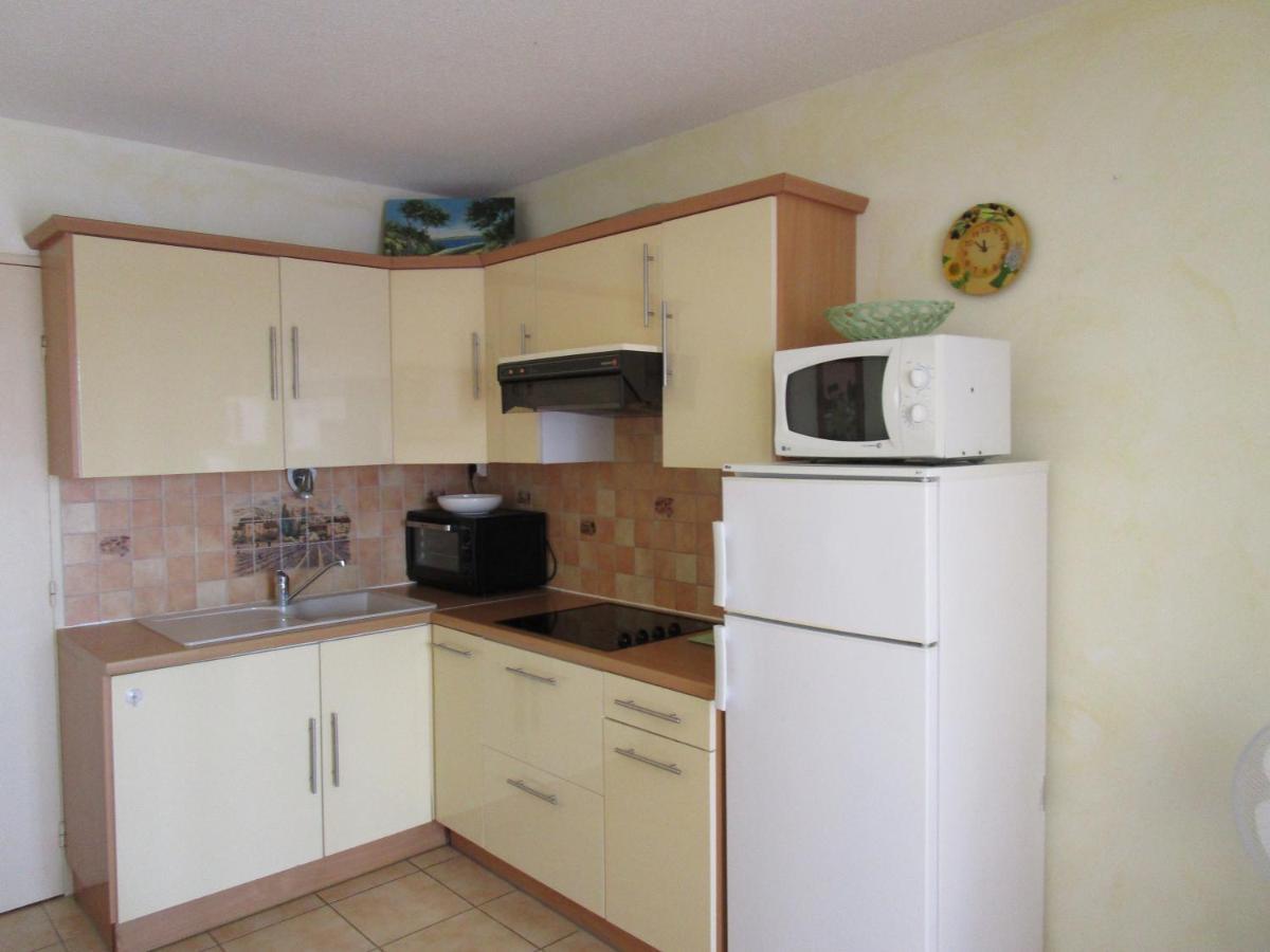 Logement calme proche mer, 4 personnes, St Aygulf Fréjus Extérieur photo